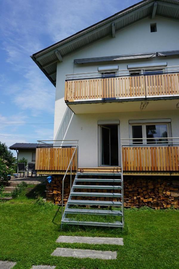 Wohnung Erdgeschoss Mit 3 Schlafzimmer In Ruhiger Gegend Mader Exterior foto